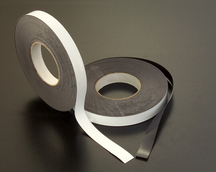 Magnetetiketten 120411
